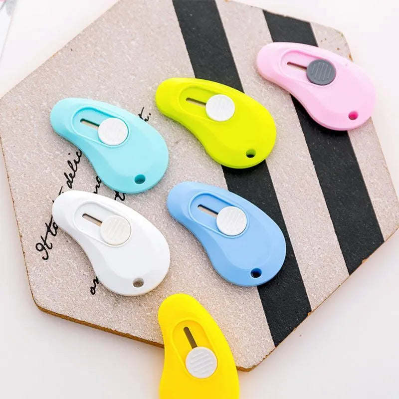 Mini Coloured Cutter
