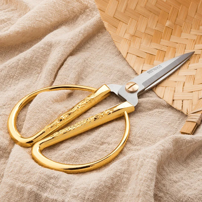 Gold Scissor