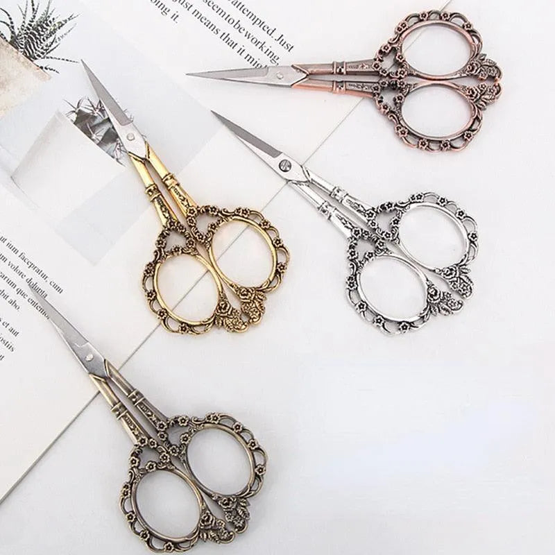 Vintage Floral Scissors